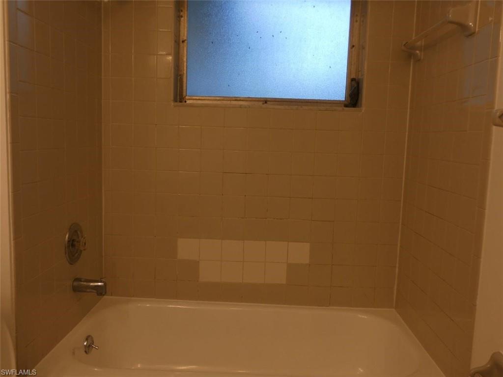 FORT MYERS SHORES - Residential