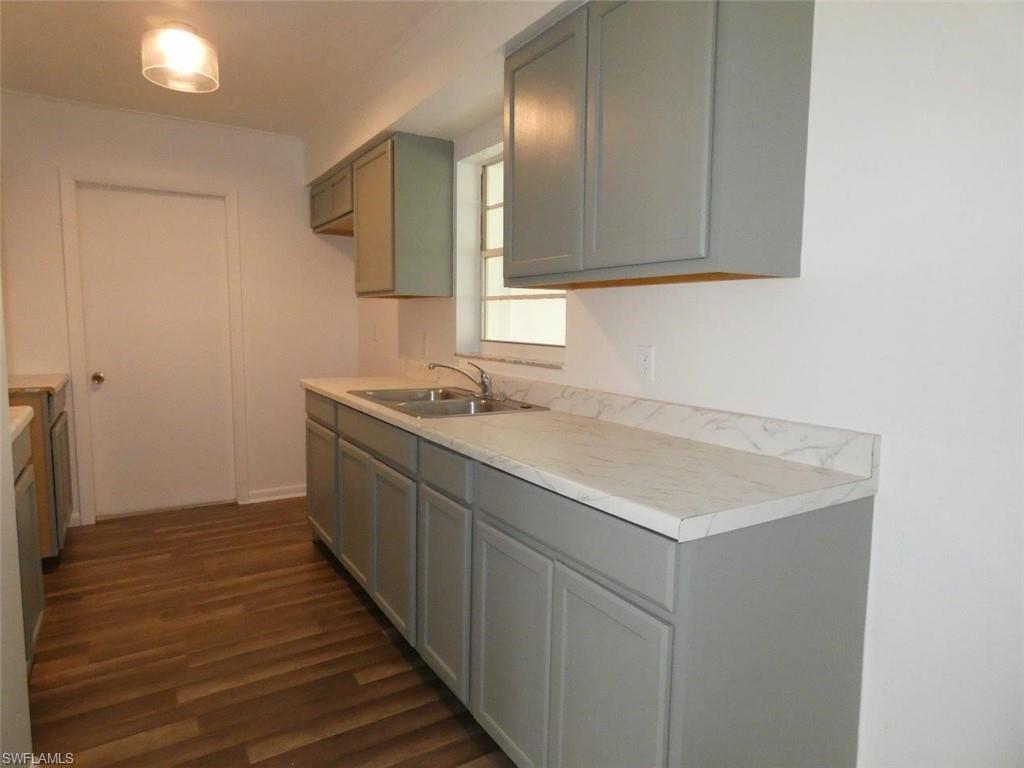 FORT MYERS SHORES - Residential