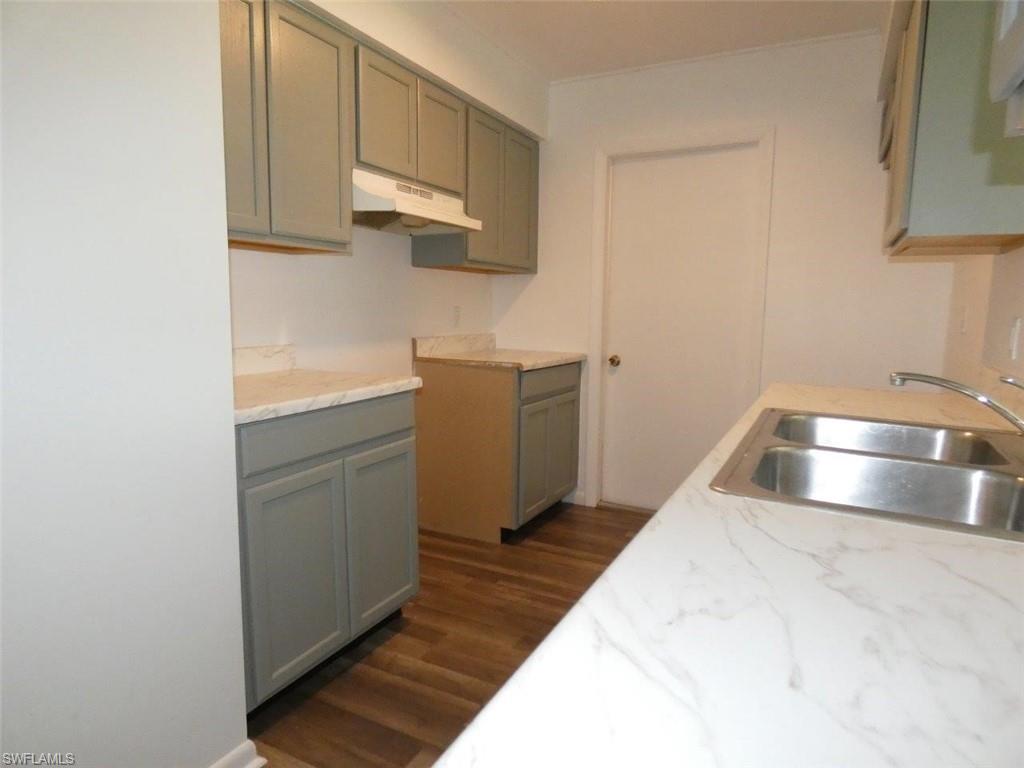 FORT MYERS SHORES - Residential