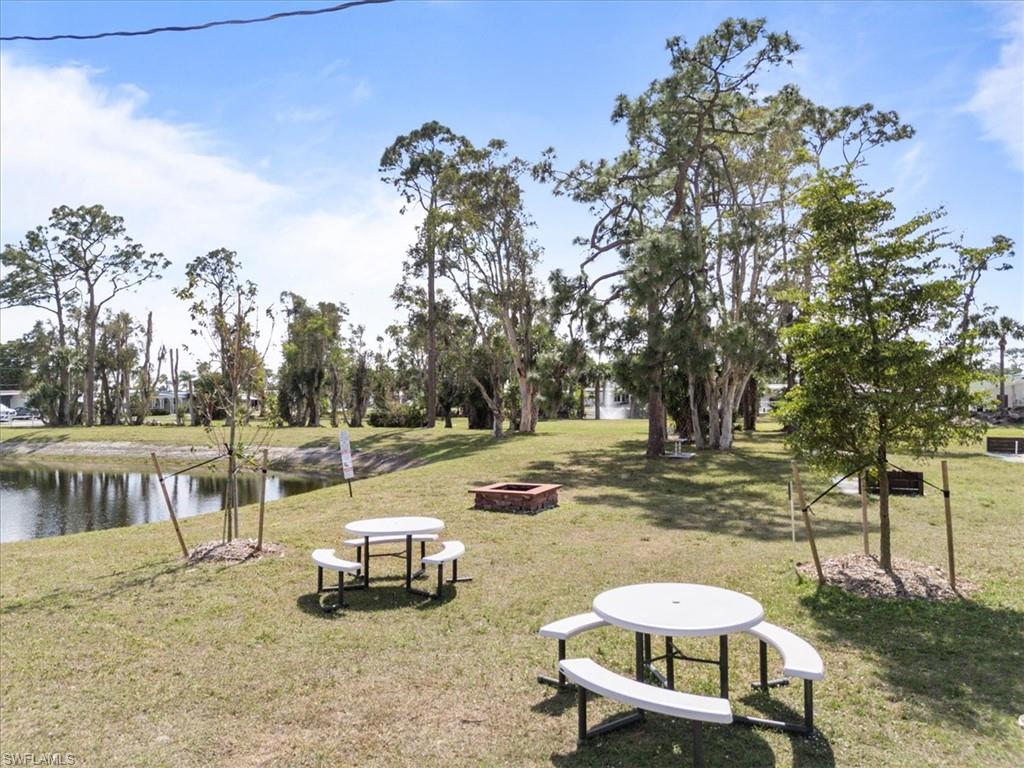 LAZY DAYS MOBILE VILLAGE - Residential