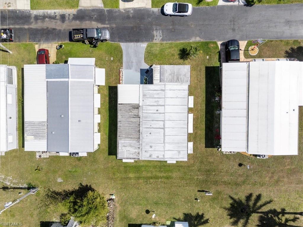 LAZY DAYS MOBILE VILLAGE - Residential