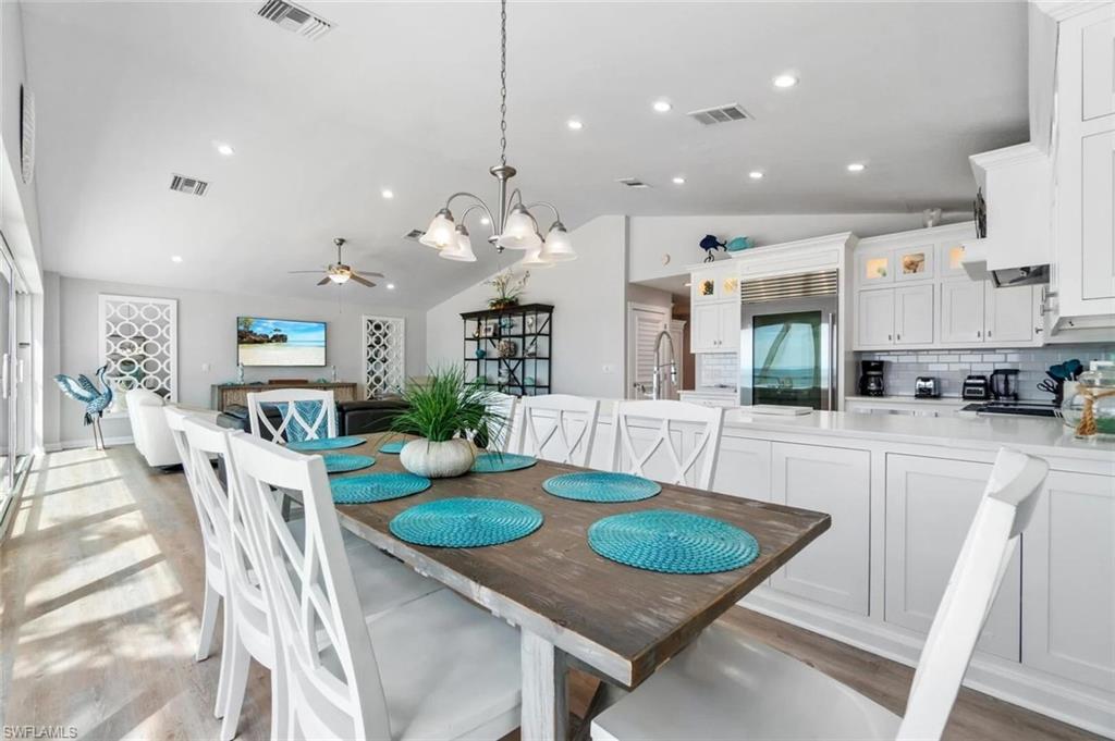 BONITA BEACH - Residential