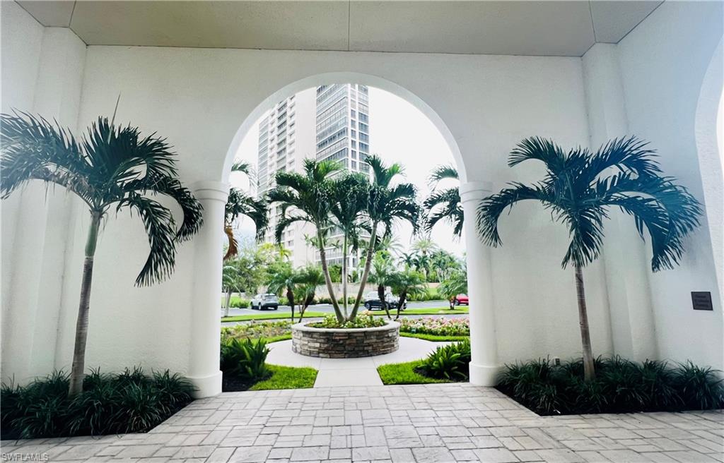 ST NICOLE - Residential Lease