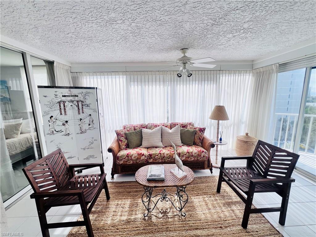 ST NICOLE - Residential Lease
