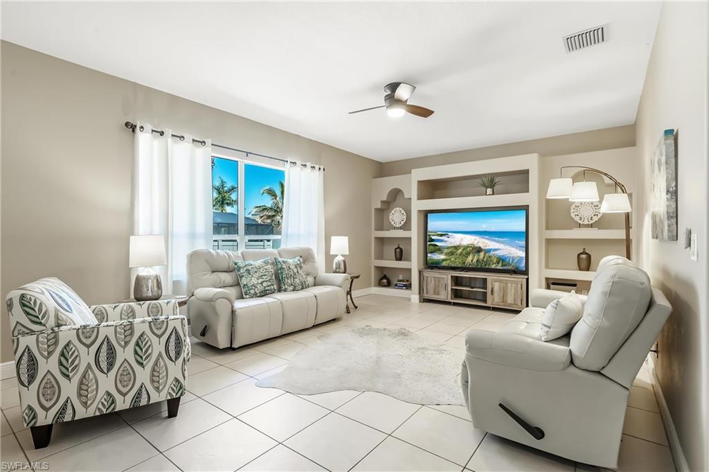 CAPE CORAL - Residential Lease