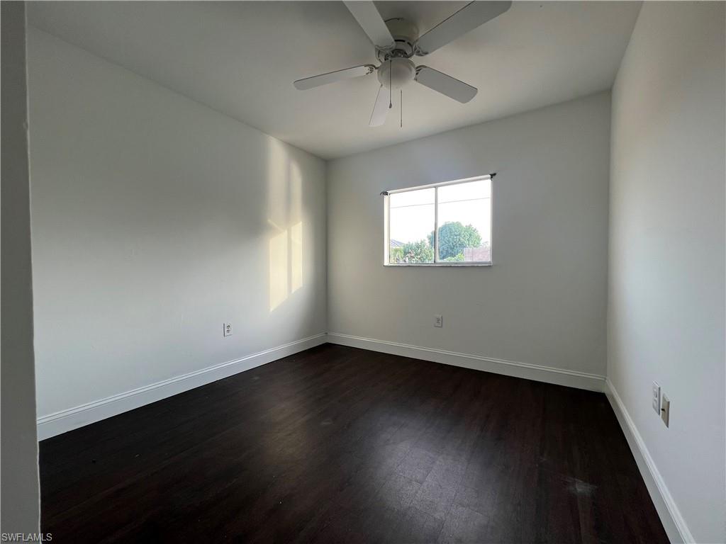 SAN CARLOS PARK - Residential