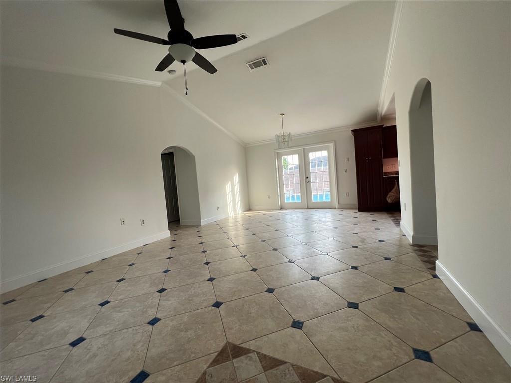 SAN CARLOS PARK - Residential