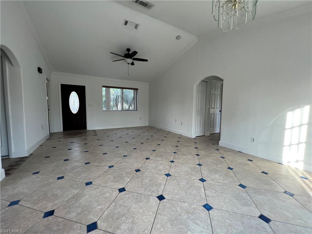 SAN CARLOS PARK - Residential