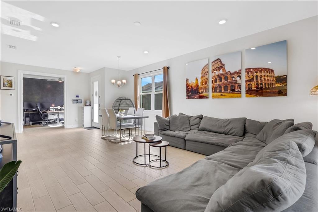 ENBROOK - Residential