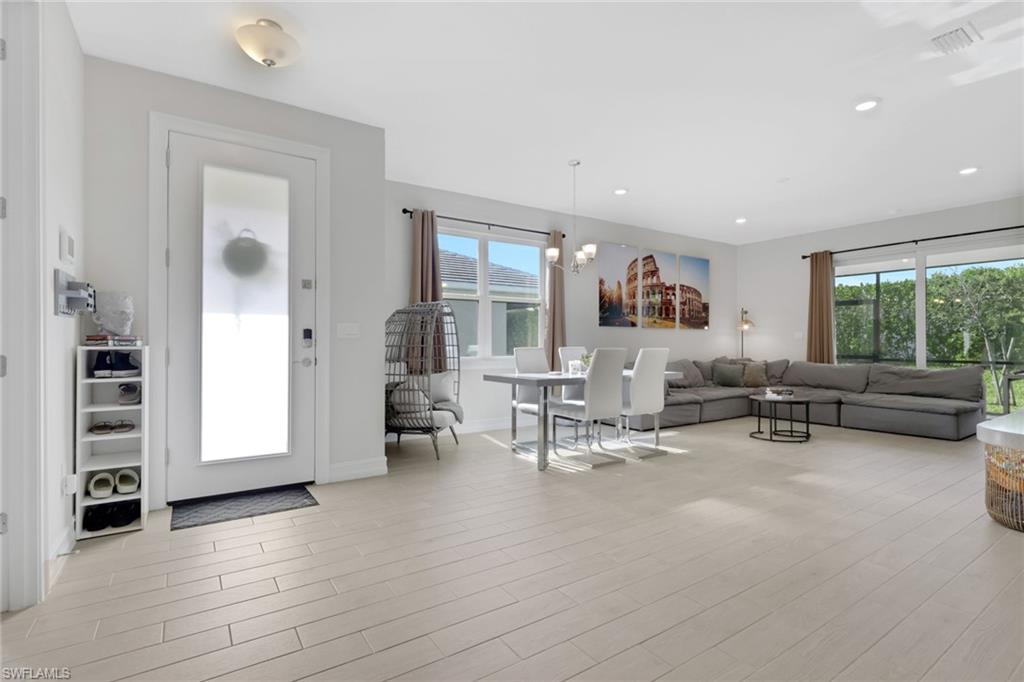 ENBROOK - Residential