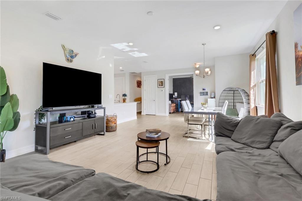 ENBROOK - Residential