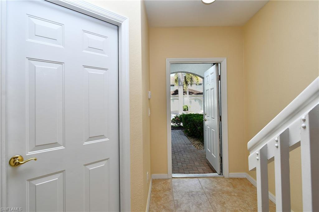 OLYMPIA POINTE - Residential