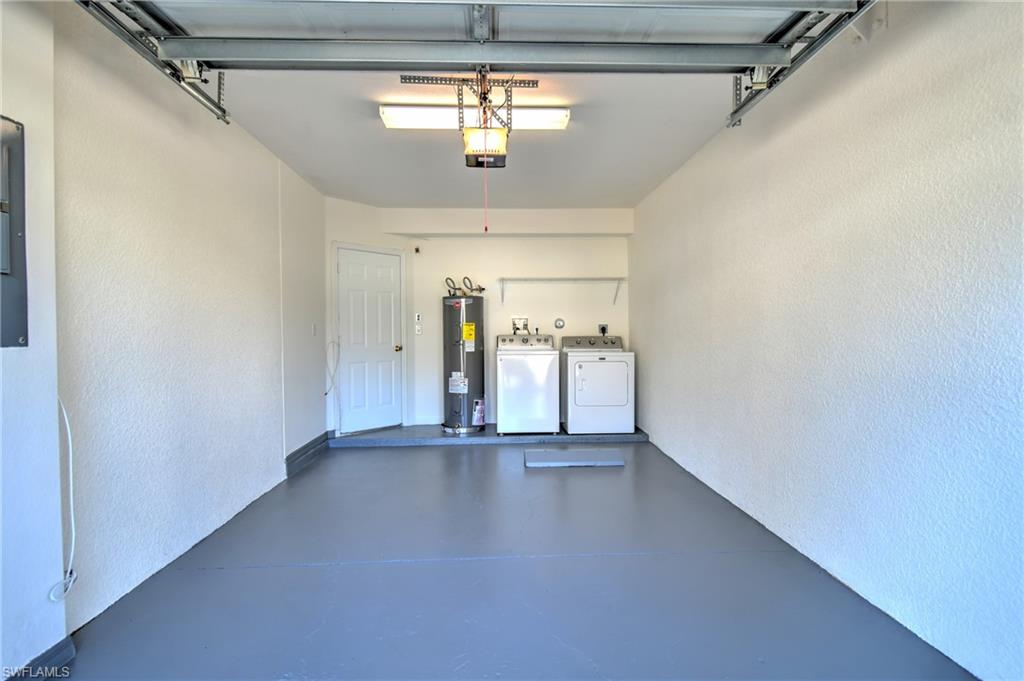 OLYMPIA POINTE - Residential