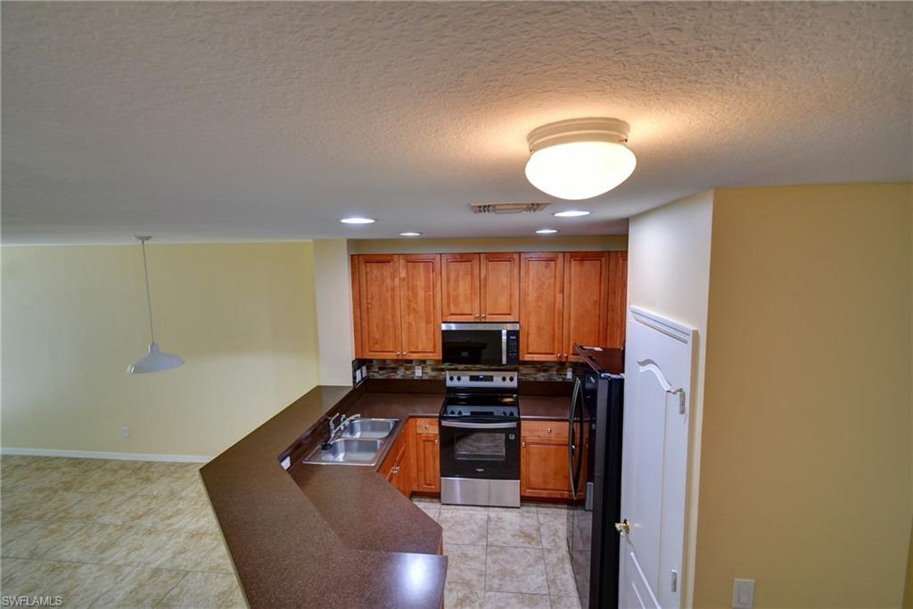 OLYMPIA POINTE - Residential
