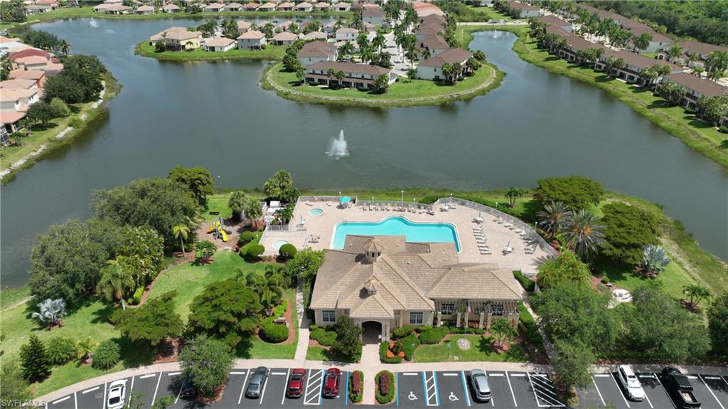 OLYMPIA POINTE - Residential