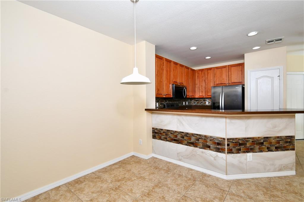 OLYMPIA POINTE - Residential
