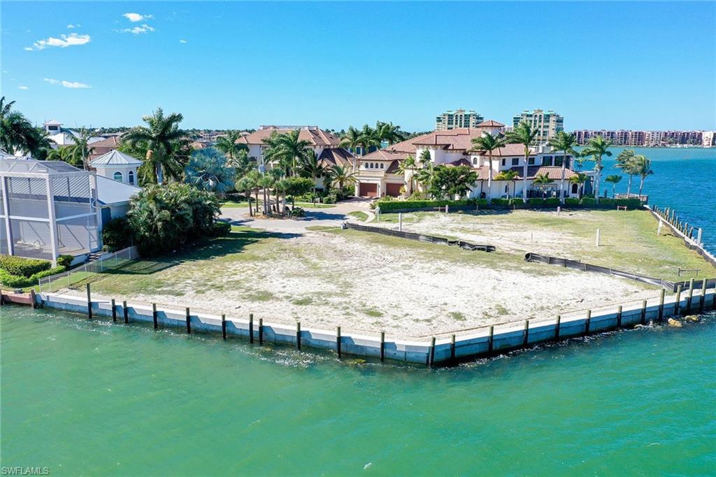 MARCO ISLAND - Land