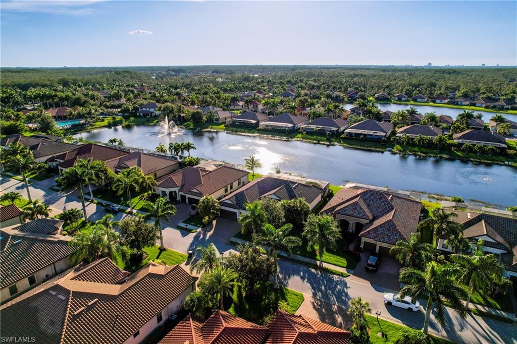 REFLECTION ISLES - Residential