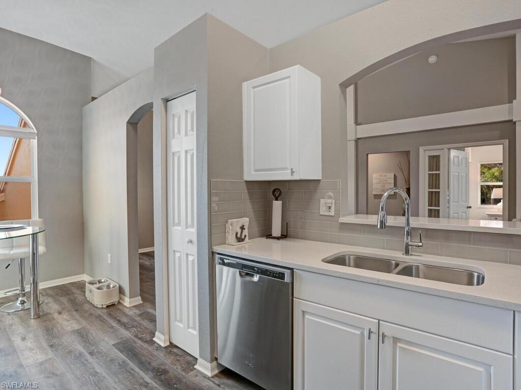 HUNTINGTON LAKES - Residential