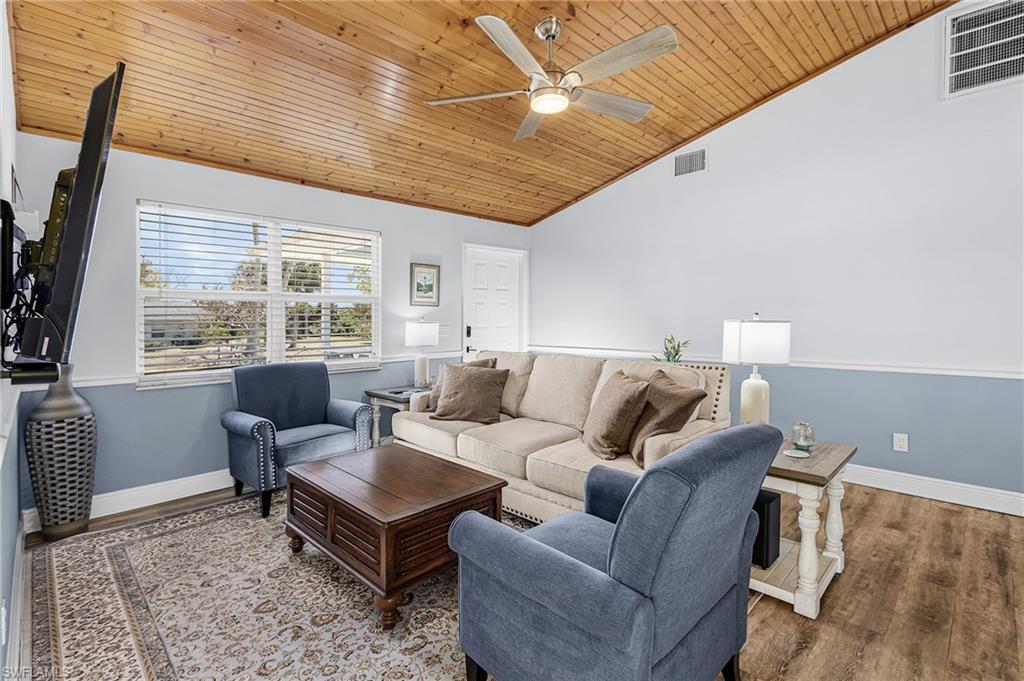 PINE ISLAND - Residential