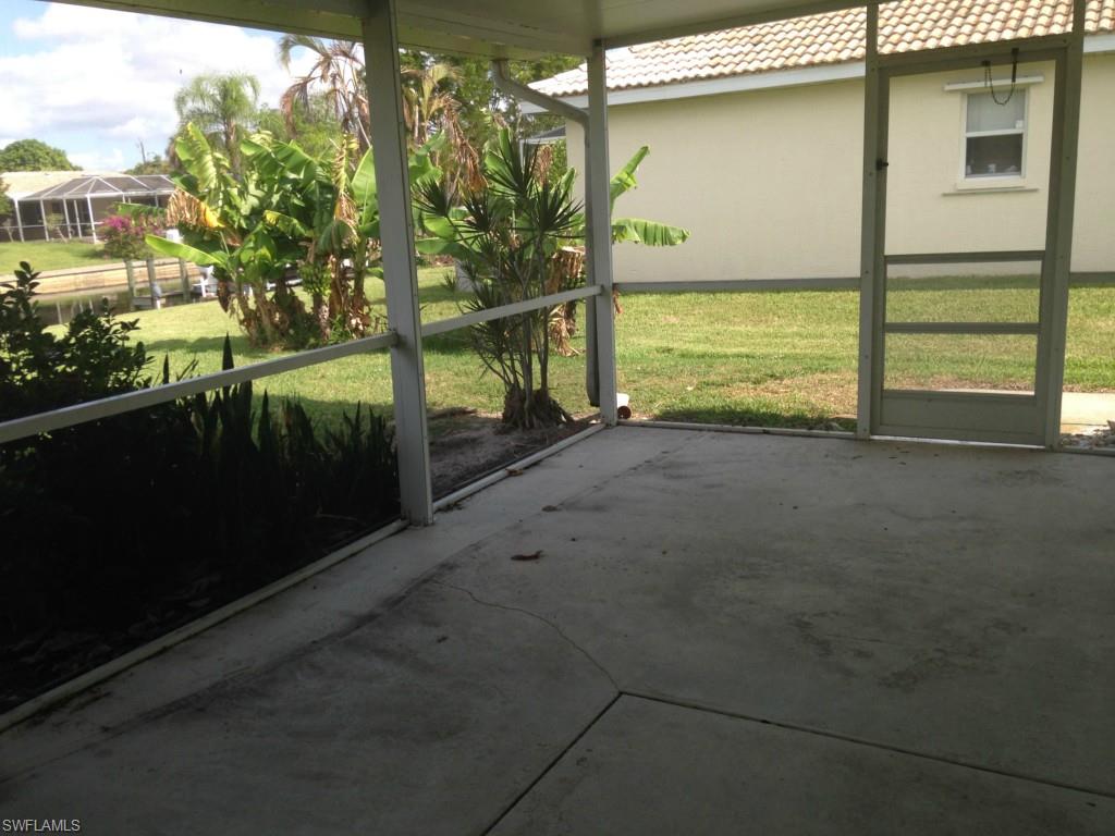 CAPE CORAL - Residential