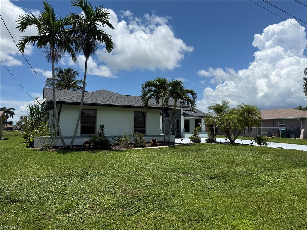 CAPE CORAL - Residential