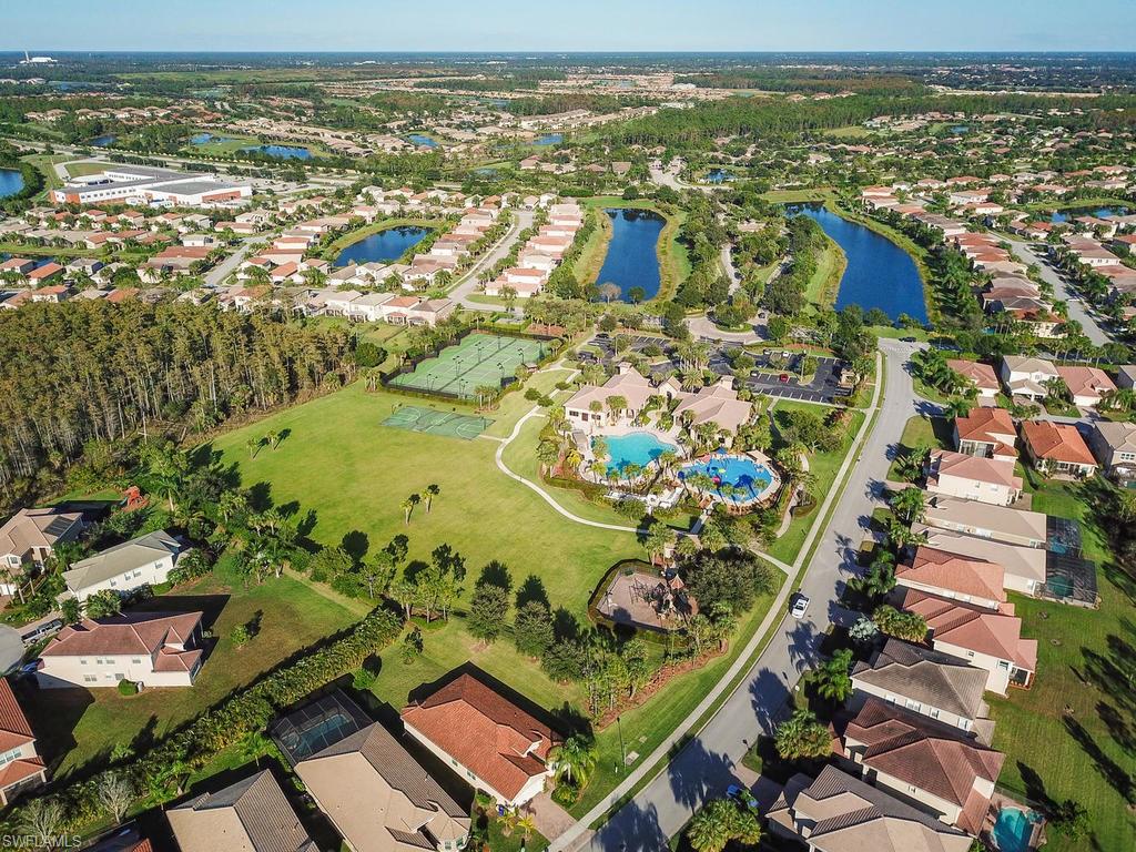 BOTANICA LAKES - Residential