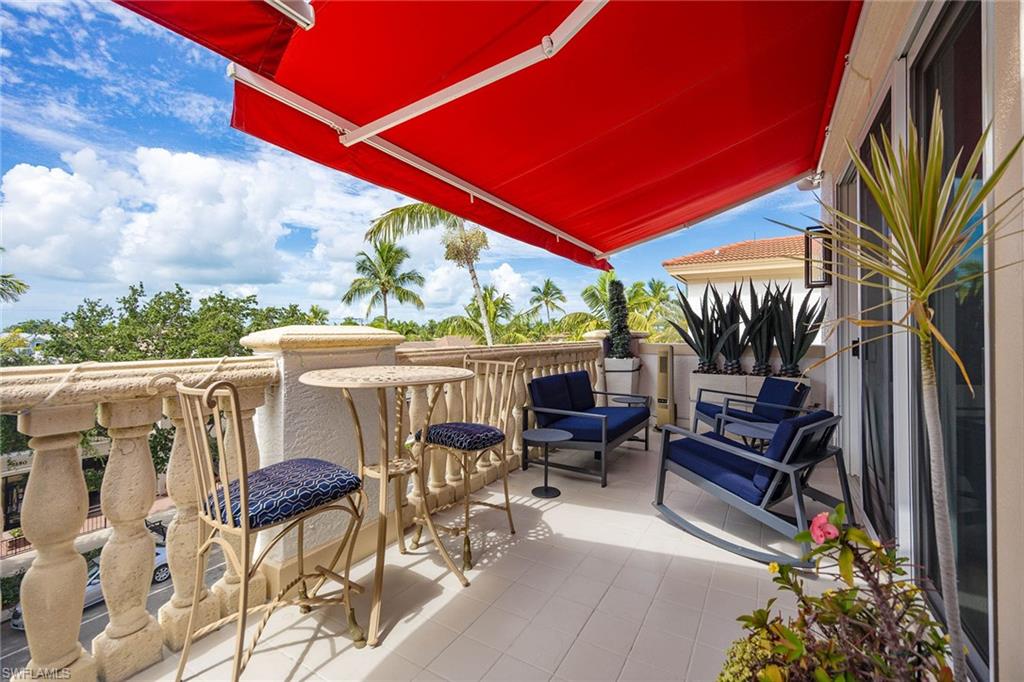 OLDE NAPLES - Residential Lease