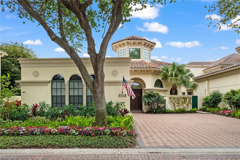 VIZCAYA AT BAY COLONY - Residential
