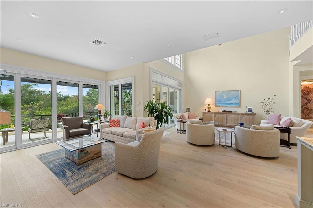 VIZCAYA AT BAY COLONY - Residential