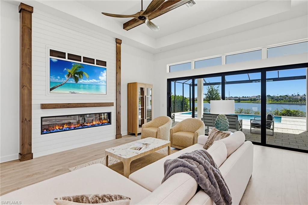 ESPLANADE BY THE ISLANDS - Residential