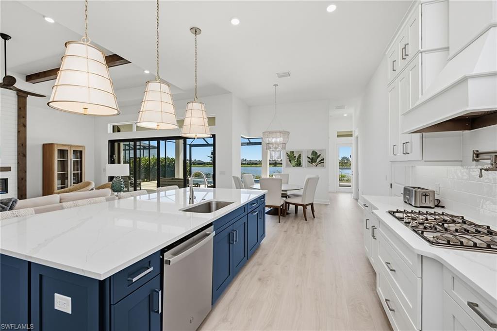 ESPLANADE BY THE ISLANDS - Residential