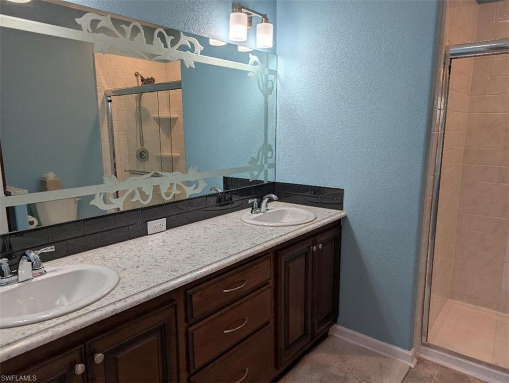 SWAN LAKE SUB - Residential Lease