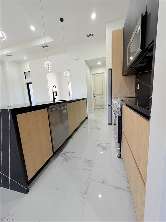 PORT CHARLOTTE - Residential