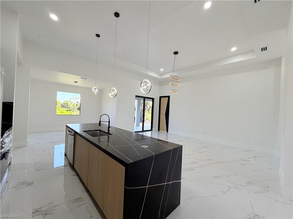 PORT CHARLOTTE - Residential