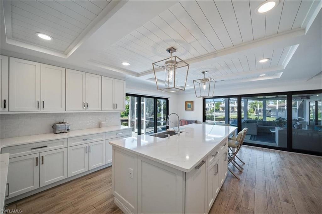 ROYAL HARBOR - Residential