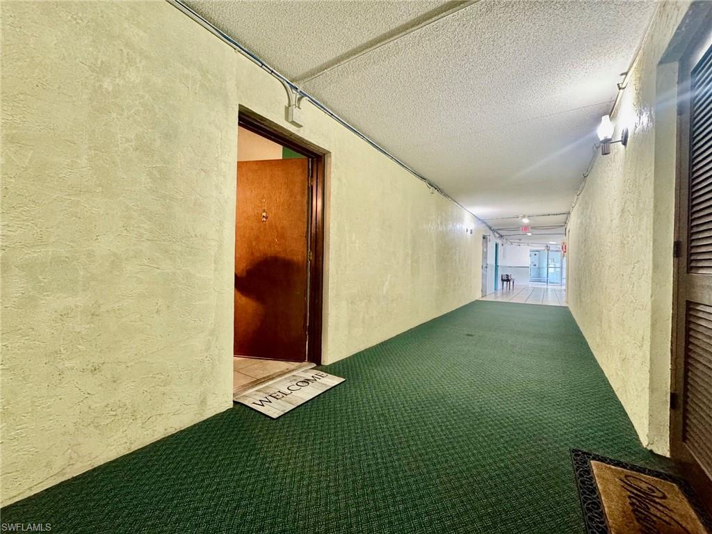 WINDSOR WEST - Residential