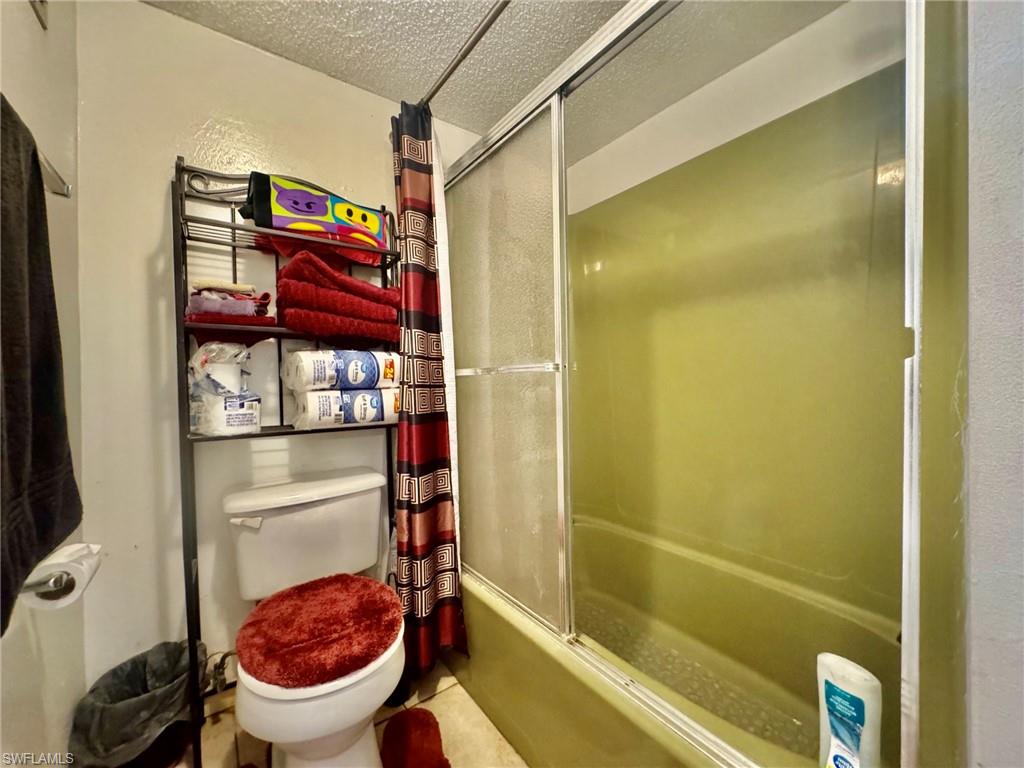 WINDSOR WEST - Residential