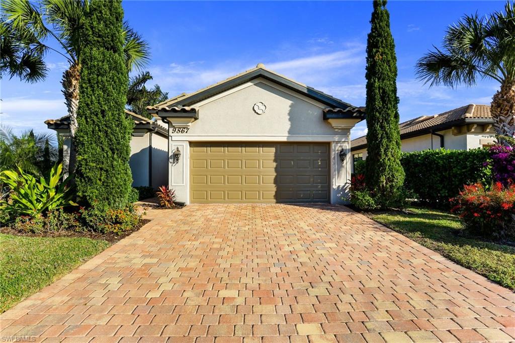 Location, Location. Location Panoramic Lake Front and Long Golf Course views , you are surrounded by water, Rare Find. This is arguable the best views and lot in Cordova  will not last long available now in Spanish Wells . This home is a 3 bedroom + a den pool home (salt water pool) 3 bath house with a 3 car garage.   This pool home has an open floor plan resort like pool & spa and extended coble stone patio. It is complete with granite counter tops, tile, wood,  and carpet flooring, a master shower and separate soak tub with glass door and shower enclosures, tankless water heater, stainless steel appliances and kitchen sink, subway tile backsplash, designer lighting and fans, his and hers master bath sinks and finally California Closets
