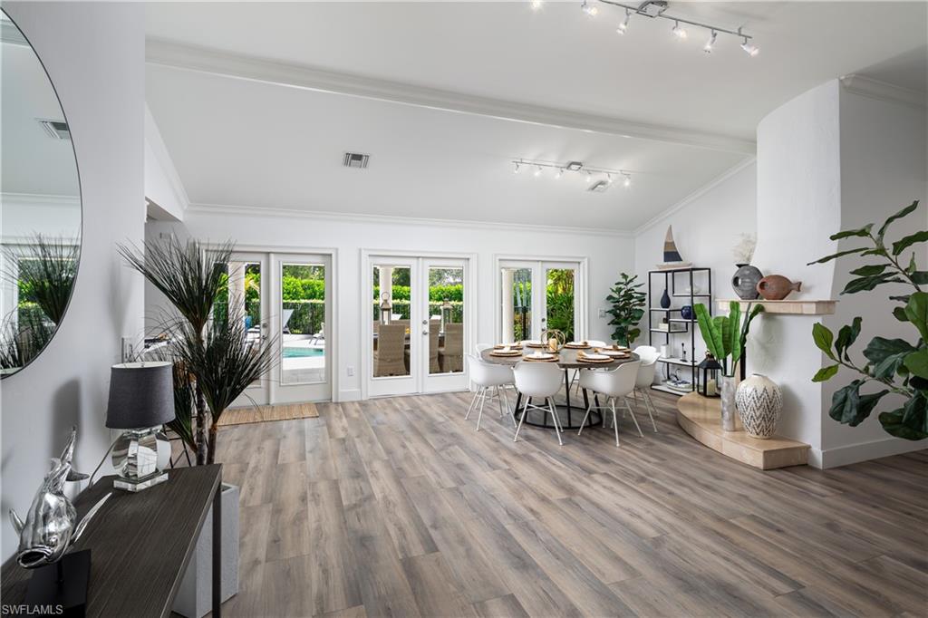 OLDE NAPLES - Residential Lease