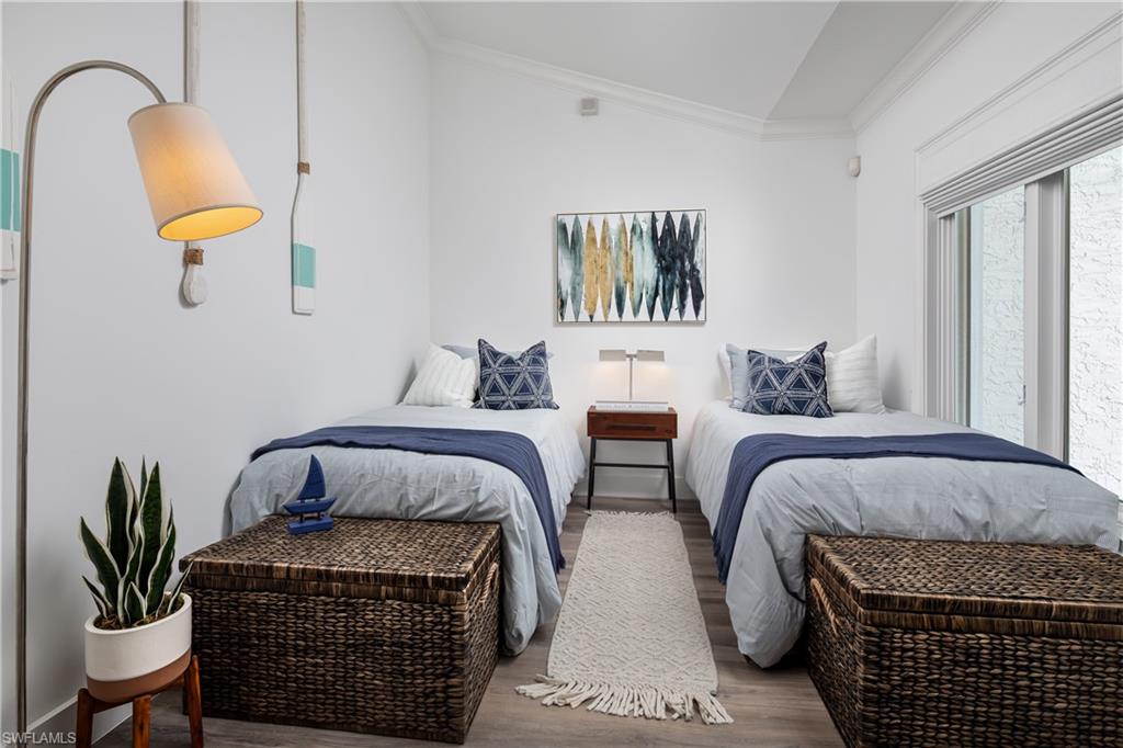 OLDE NAPLES - Residential Lease