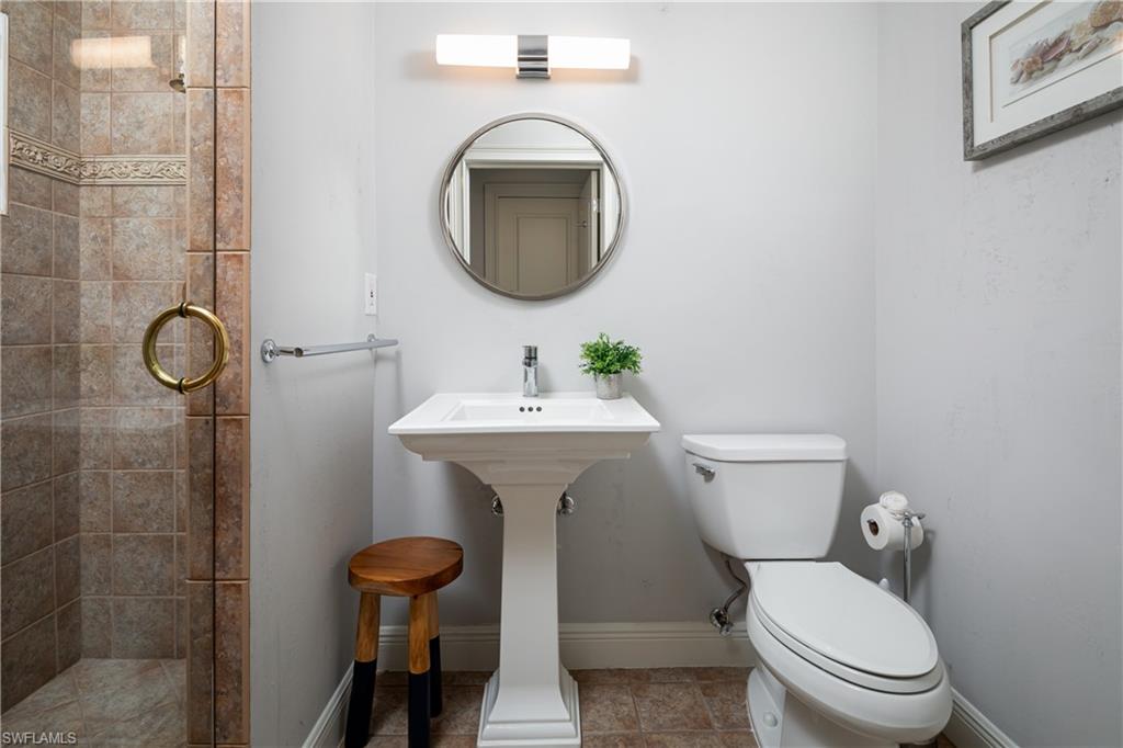 OLDE NAPLES - Residential Lease