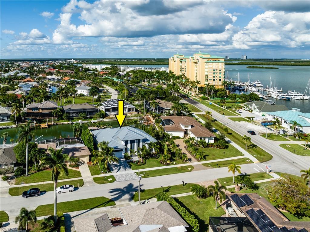 MARCO ISLAND - Residential