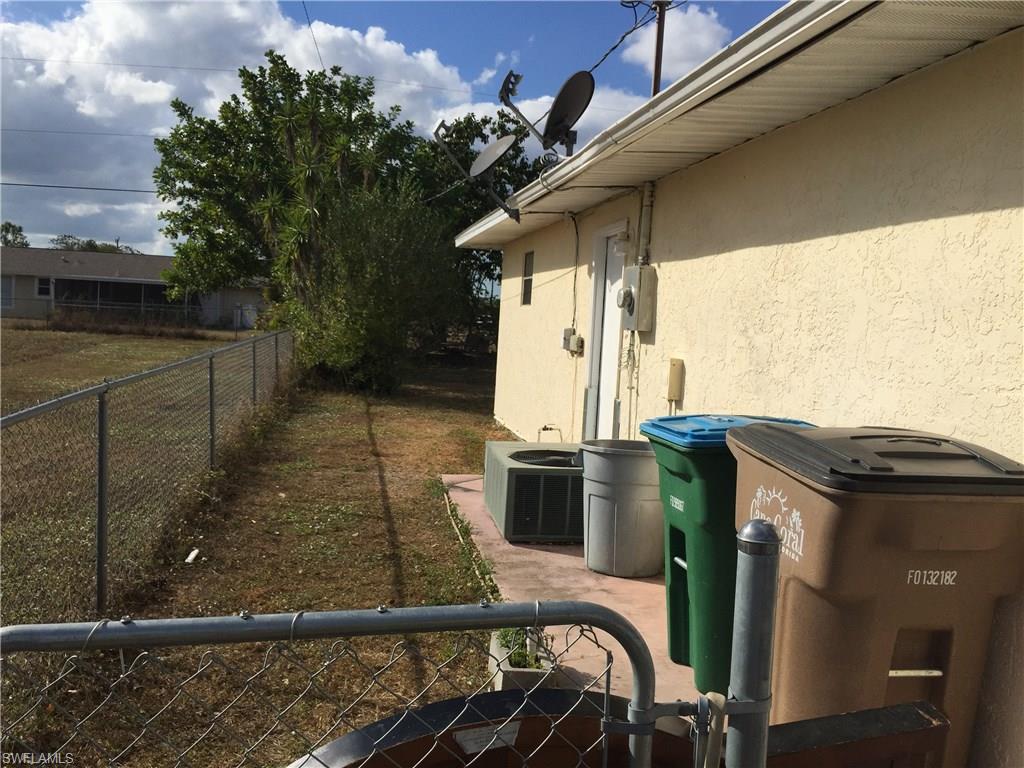 CAPE CORAL - Residential