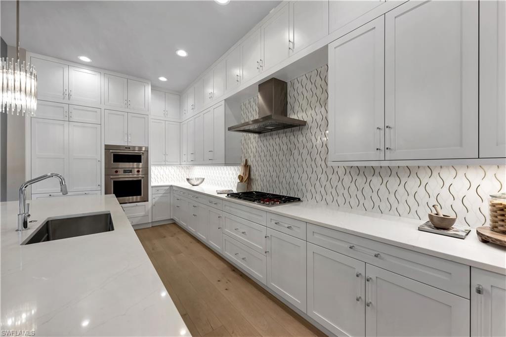 PARK SHORE - Residential