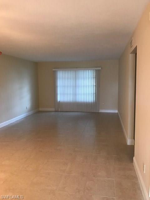 EVEREST CONDO - Residential