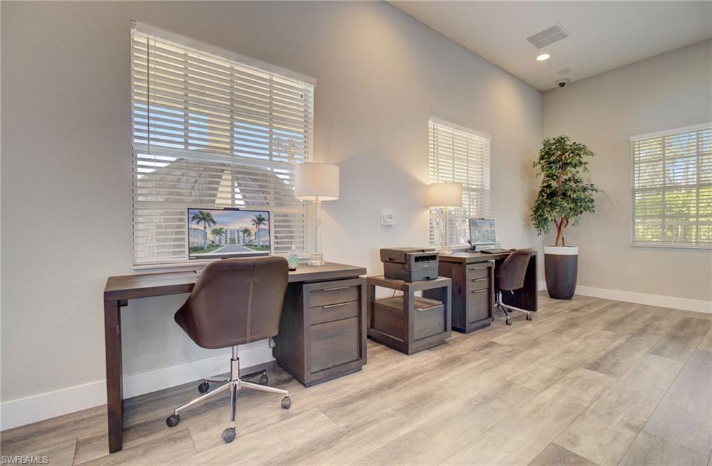 PROVINCE PARK - Residential Lease