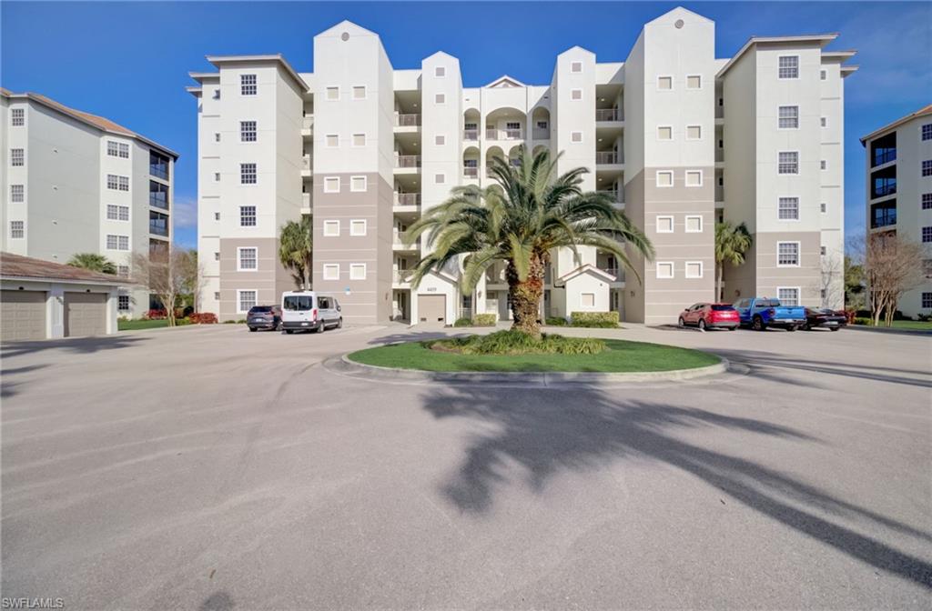 Welcome to this spacious 3-bedroom, 2.5-bath corner unit offering a comfortable and functional layout with tasteful finishes throughout. The bright, open living area features durable tile flooring that extends through the living room and kitchen, while the bedrooms and den are finished with soft carpeting for added comfort.

The kitchen is designed with elegant light brown granite countertops, classic white cabinetry, and ample workspace, creating a bright and inviting atmosphere for cooking and entertaining. The spacious primary suite and additional bedrooms provide flexibility for families, guests, or a home office, while the den offers the perfect space for remote work, a media room, or a play area.

As a desirable corner unit, this home enjoys added privacy and an abundance of natural light. Combining spacious living areas, attractive finishes, and a versatile floor plan, this property is an excellent opportunity for those seeking both comfort and convenience