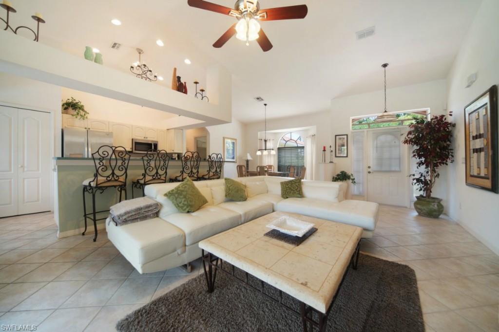 COUNTRY CLUB ESTATES - Residential