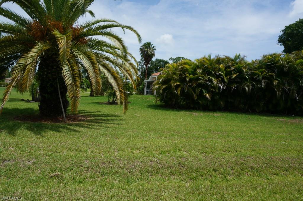 COUNTRY CLUB ESTATES - Residential